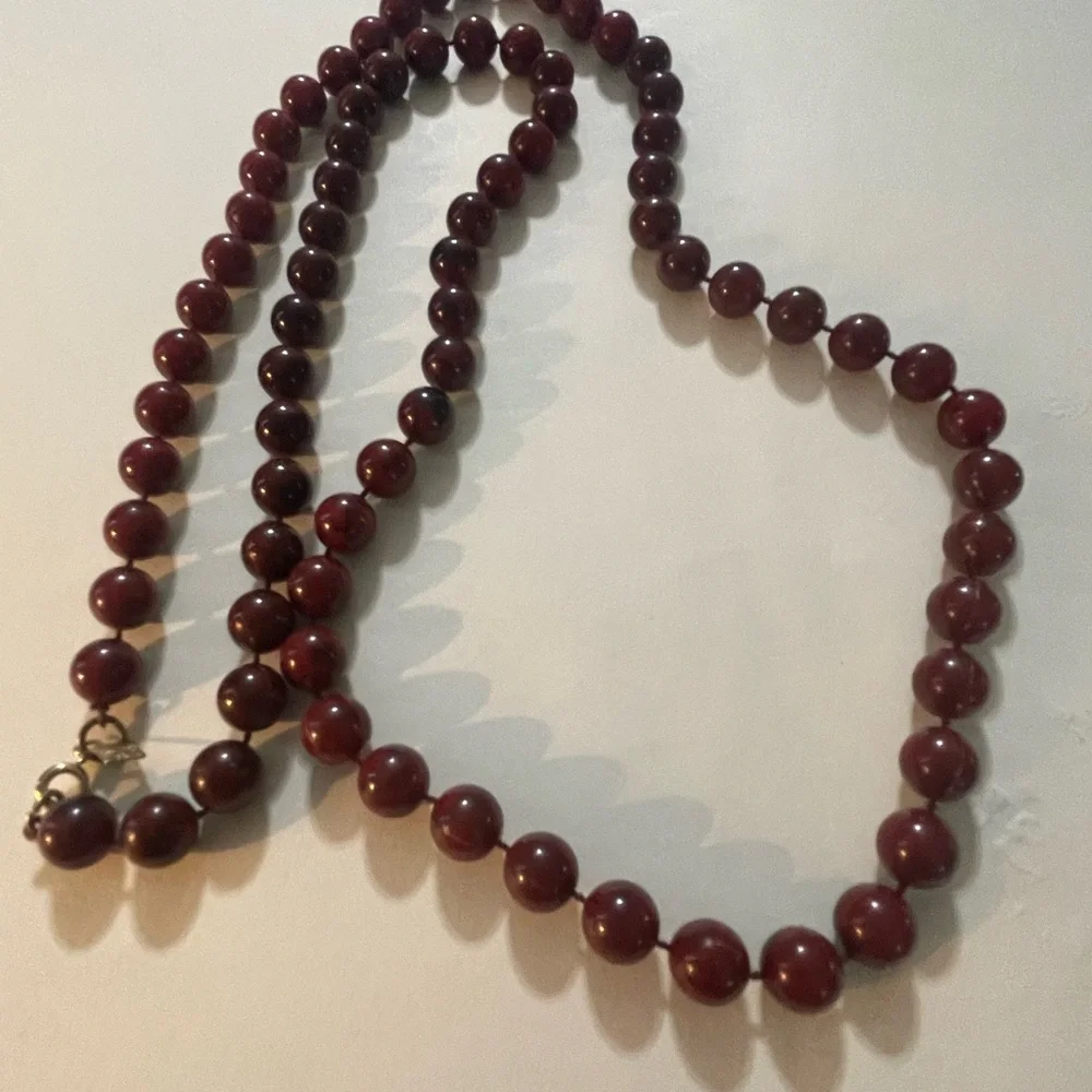 Elegant Burgundy Beaded Necklace